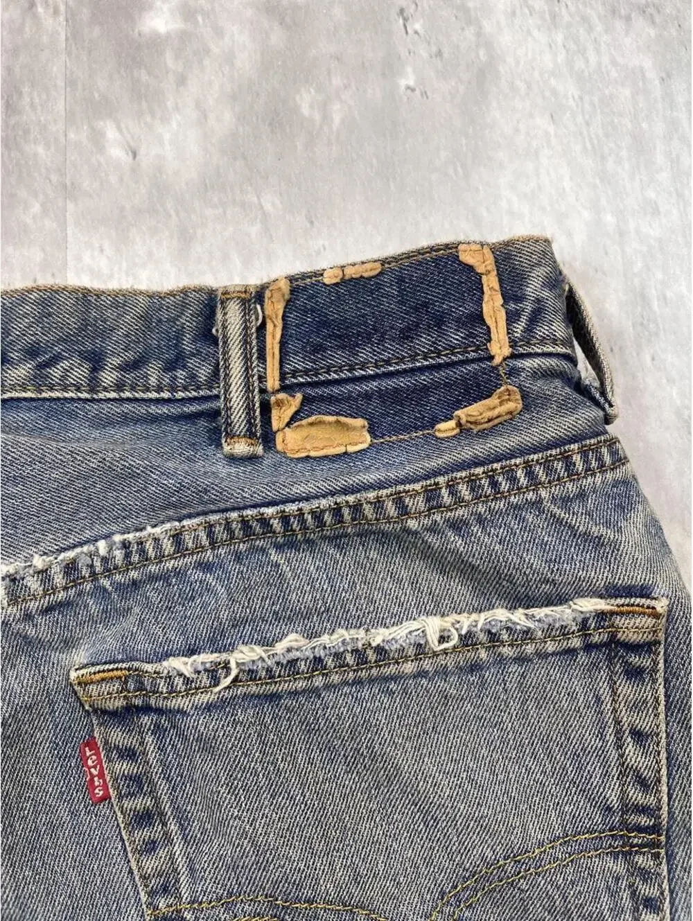 Vintage Levi’s Mudwash Distressed Jeans Faded Straight Leg Denim